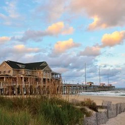 Brand new 👍 Heritage Puzzles 550 Pieces Jennette's Pier ⌛